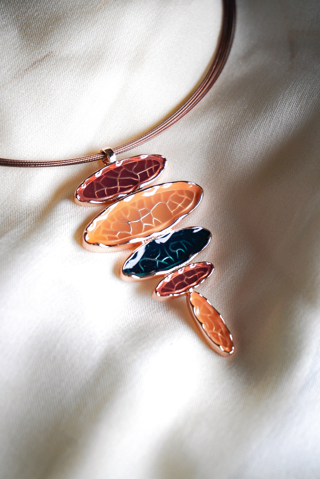 Collana ovali trasparenti