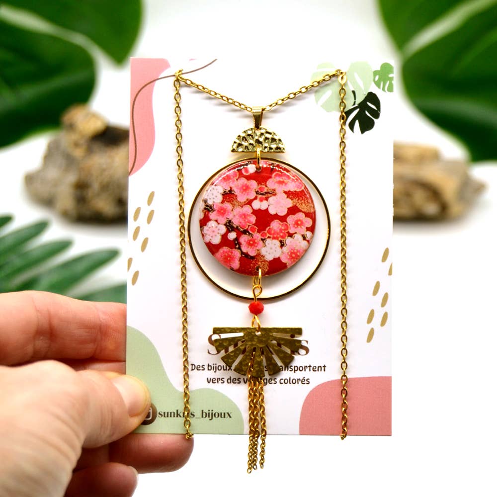 Collana lunga giapponese con fiori rossi – acciaio inox e resina