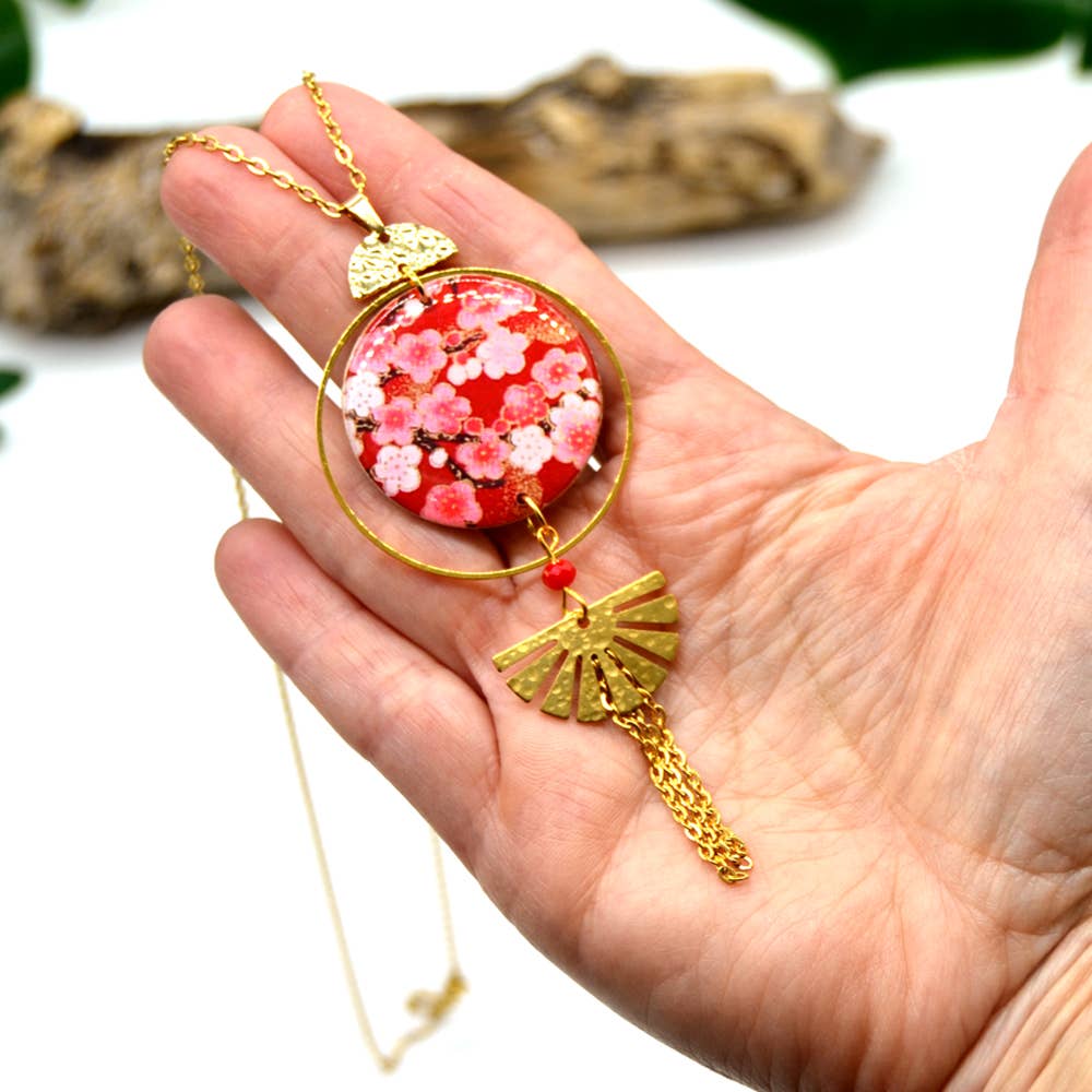 Collana lunga giapponese con fiori rossi – acciaio inox e resina