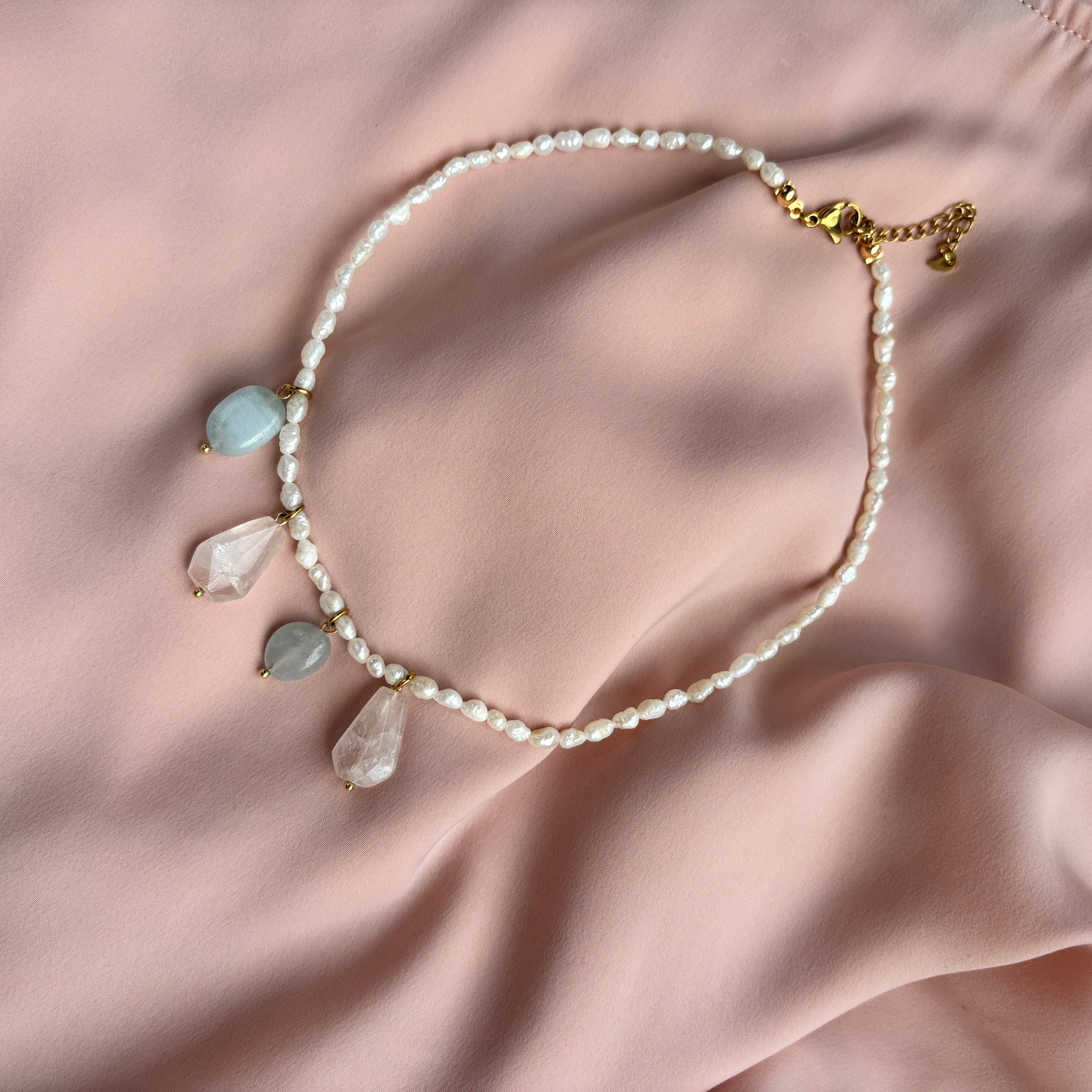 Primavera - collana con acquamarina, quarzo e perle