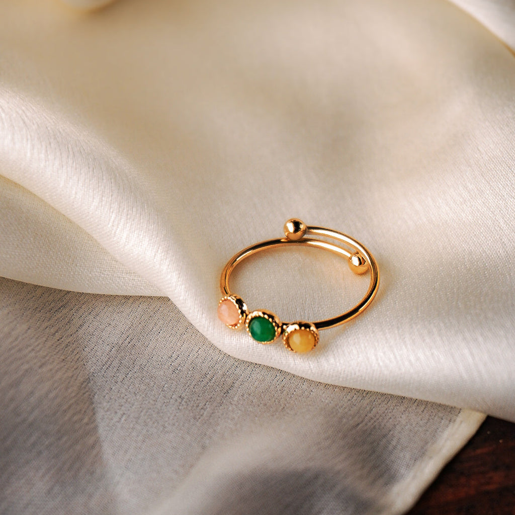 Anello Regolabile Minimal con Punti Colorati