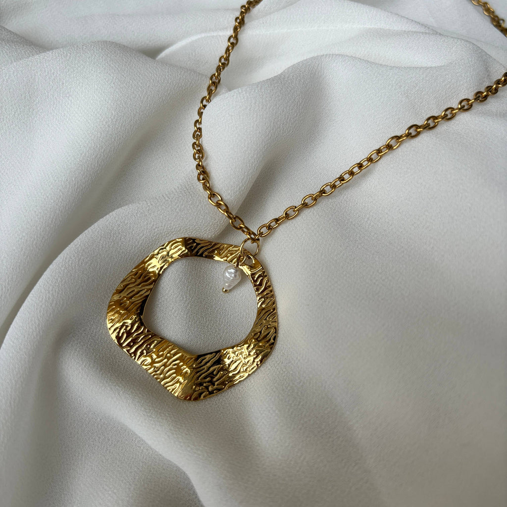 Golden Summer - collana con pendente in oro e perla