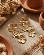 Orecchini pendenti fiori acciaio inossidabile Ina